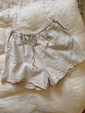 Dissh Linen Shorts